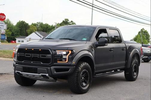 Shadow Black 2018 Ford F-150 Raptor