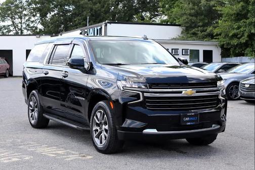2022 Chevrolet Suburban LT