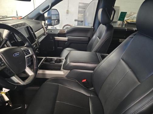 2022 Ford F-350 Lariat