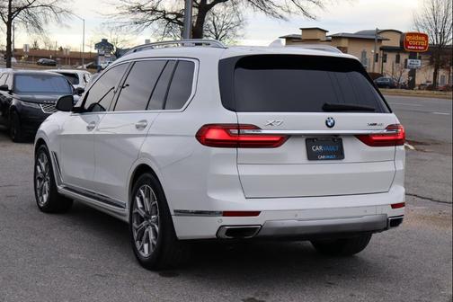 2019 BMW X7 xDrive40i