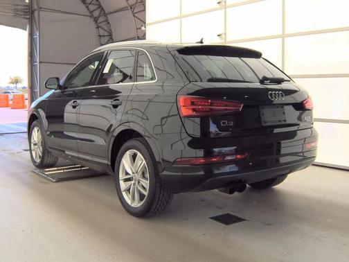 BLACK 2016 Audi Q3 2.0T Premium Plus