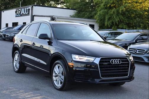 BLACK 2016 Audi Q3 2.0T Premium Plus