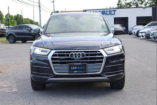BLUE 2018 Audi Q5 2.0T Prestige