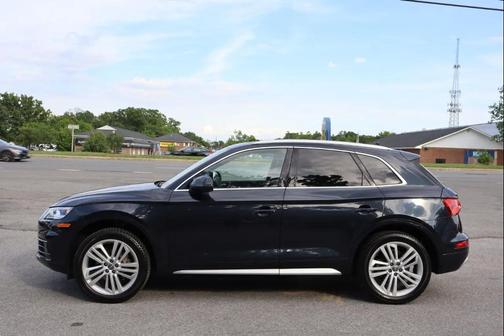 BLUE 2018 Audi Q5 2.0T Prestige