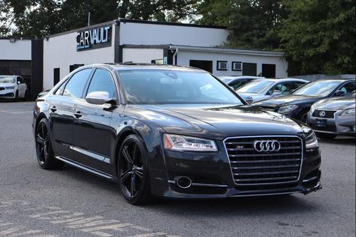 2016 Audi S8 4.0T