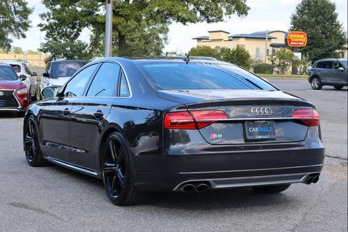 2016 Audi S8 4.0T