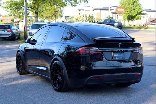 2016 Tesla Model X 75D