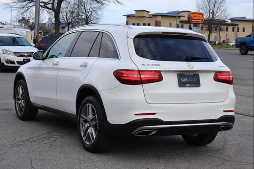2019 Mercedes-Benz GLC 300 4MATIC
