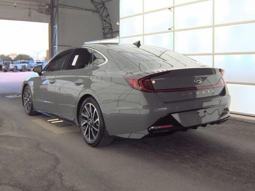 2020 Hyundai SONATA SEL Plus