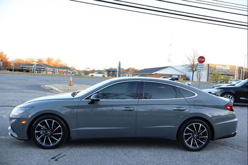 2020 Hyundai SONATA SEL Plus