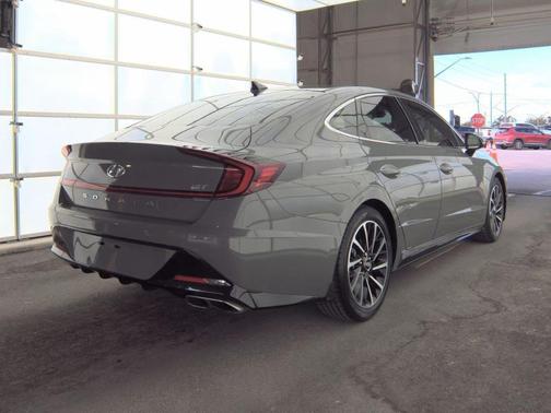 2020 Hyundai SONATA SEL Plus