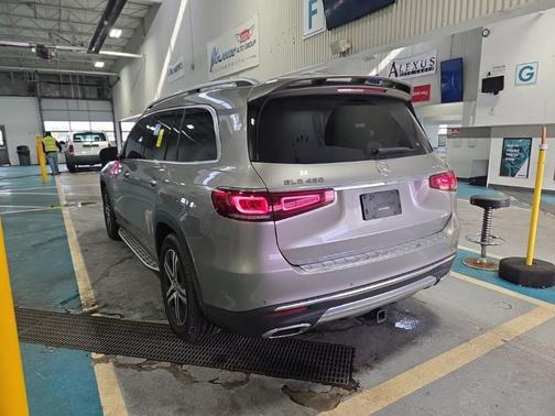 2021 Mercedes-Benz GLS 450 4MATIC