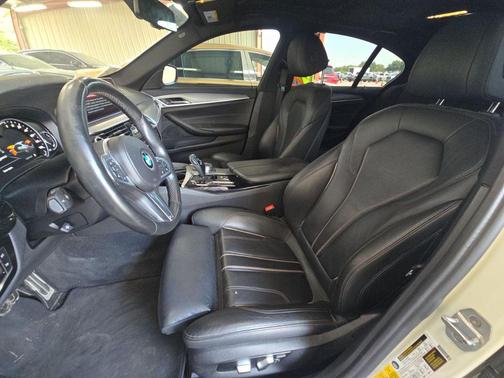 2019 BMW 530e iPerformance