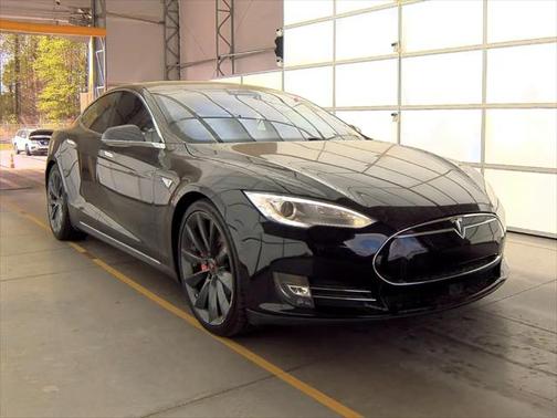 2015 Tesla Model S P90D