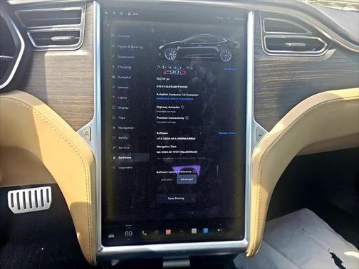 2015 Tesla Model S P90D