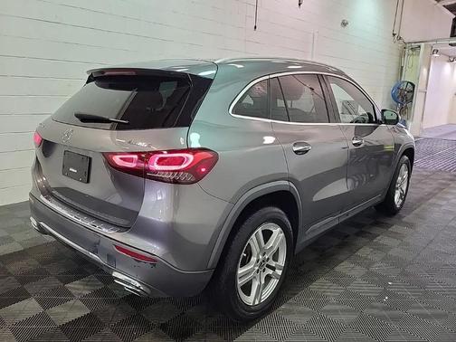 2021 Mercedes-Benz GLA 250 Base 4MATIC