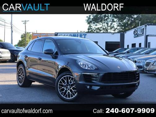 GRAY 2018 Porsche Macan Macan