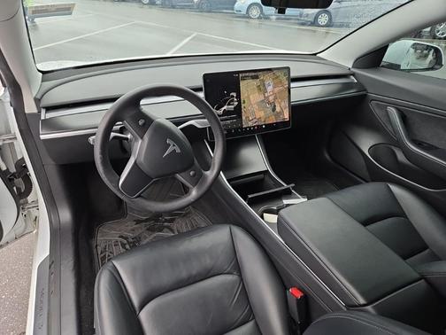 2020 Tesla Model 3 Performance