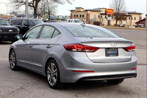2017 Hyundai ELANTRA Limited