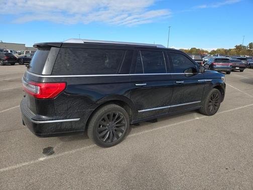 2018 Lincoln Navigator L Select