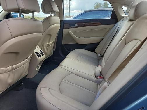 2017 Hyundai SONATA Limited