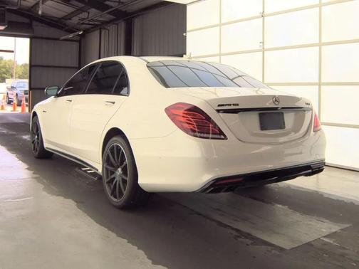 WHITE 2017 Mercedes-Benz AMG S 63 4MATIC