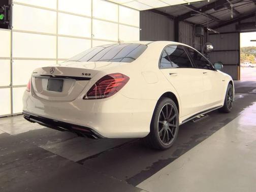 WHITE 2017 Mercedes-Benz AMG S 63 4MATIC