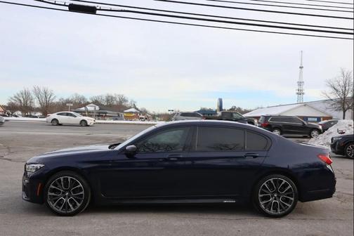 2020 BMW 750 i xDrive