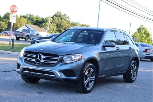 Selenite Grey Metallic 2016 Mercedes-Benz GLC 300 4MATIC