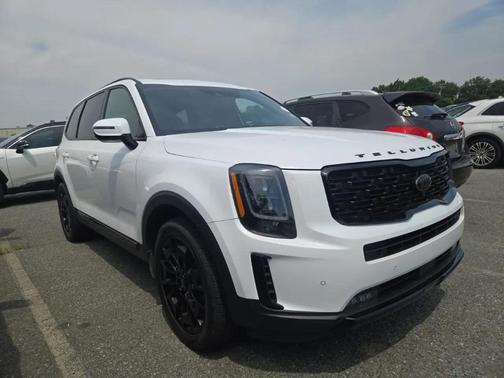 Glacial White Pearl 2021 Kia Telluride SX