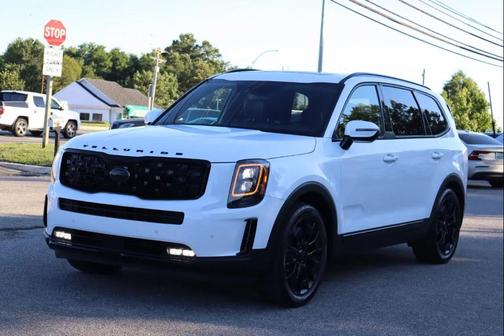 Glacial White Pearl 2021 Kia Telluride SX
