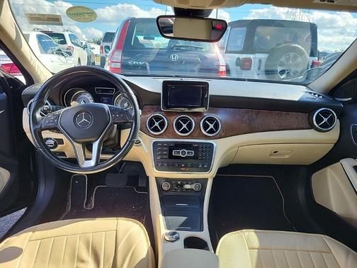 2015 Mercedes-Benz GLA-Class 4MATIC