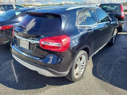 2015 Mercedes-Benz GLA-Class 4MATIC