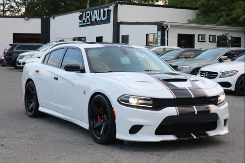 White Knuckle Clearcoat 2018 Dodge Charger SRT Hellcat