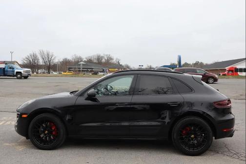 2017 Porsche Macan GTS