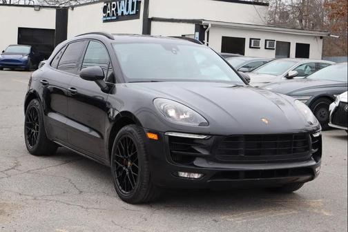 2017 Porsche Macan GTS