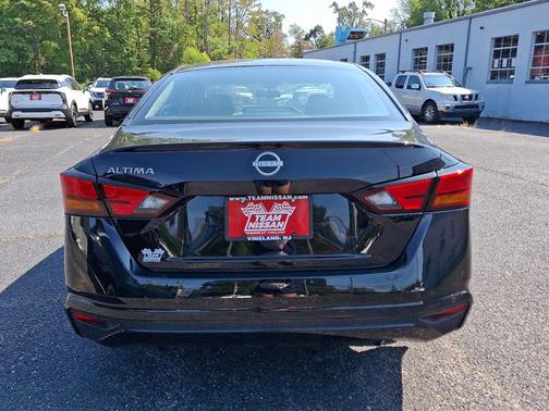 2024 Nissan Altima 2.5 S