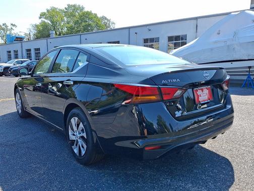 2024 Nissan Altima 2.5 S