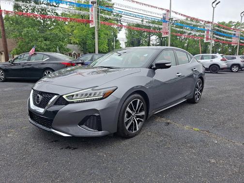 2022 Nissan Maxima SV