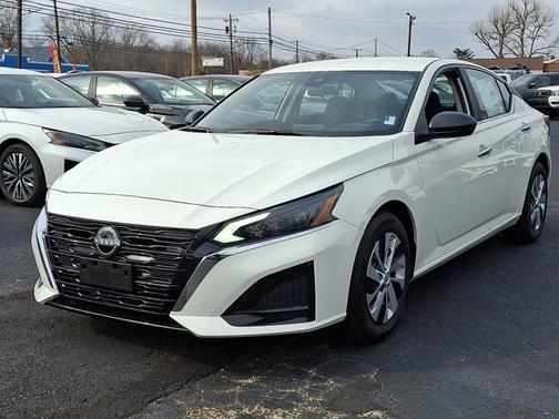 2025 Nissan Altima S