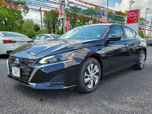 2024 Nissan Altima 2.5 S