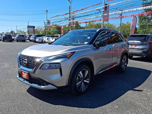 2022 Nissan Rogue Platinum