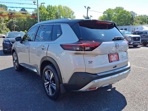 2022 Nissan Rogue Platinum