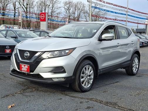 2020 Nissan Rogue Sport SV