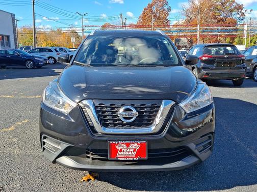 2019 Nissan Kicks SV