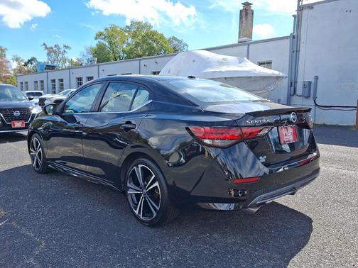 2022 Nissan Sentra SR
