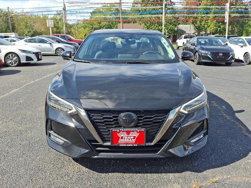2022 Nissan Sentra SR