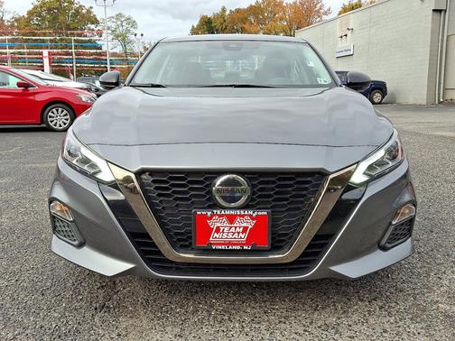 2021 Nissan Altima 2.5 SR