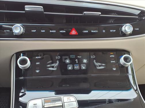 2026 Genesis GV70 2.5T