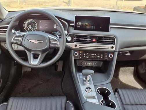 2026 Genesis G70 PRESTIGE